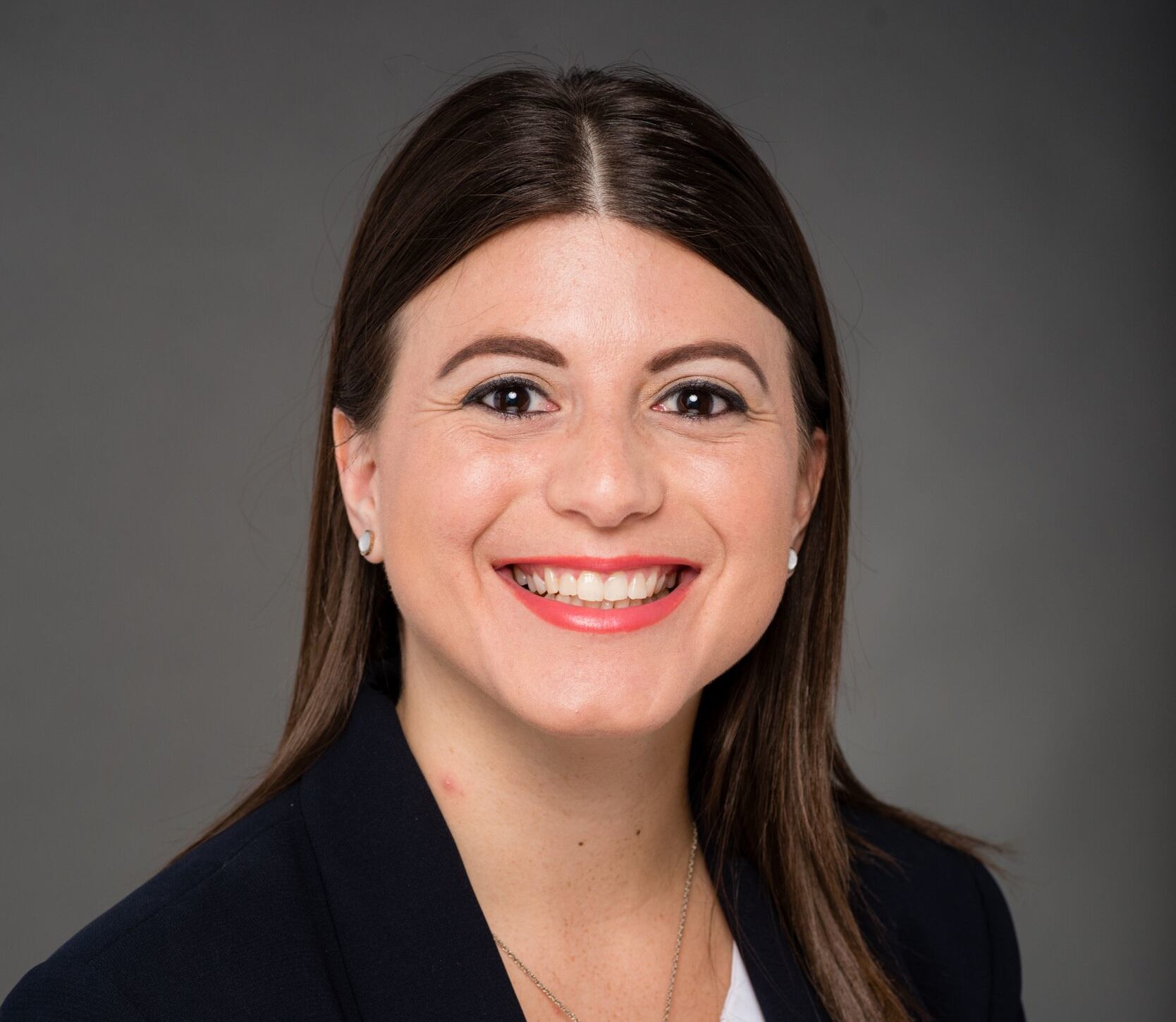 Rebecca Falcon headshot